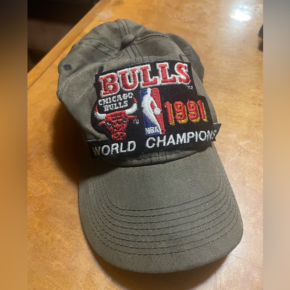 Vintage 1991 NBA Chicago Bulls World Champions Hat Cap, OS